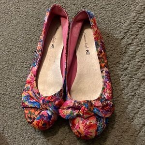 American Eagle Ballet Flats